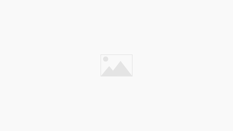 9月。カナダの高校も新学期です